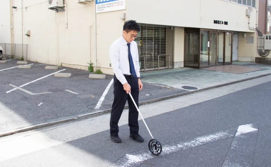 専門スタッフによる現地調査体制「現地主義」